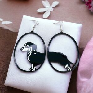 Charming NWT Oversized Animal Earrings, Dachshund Design, Jewelry for Dog Lovers